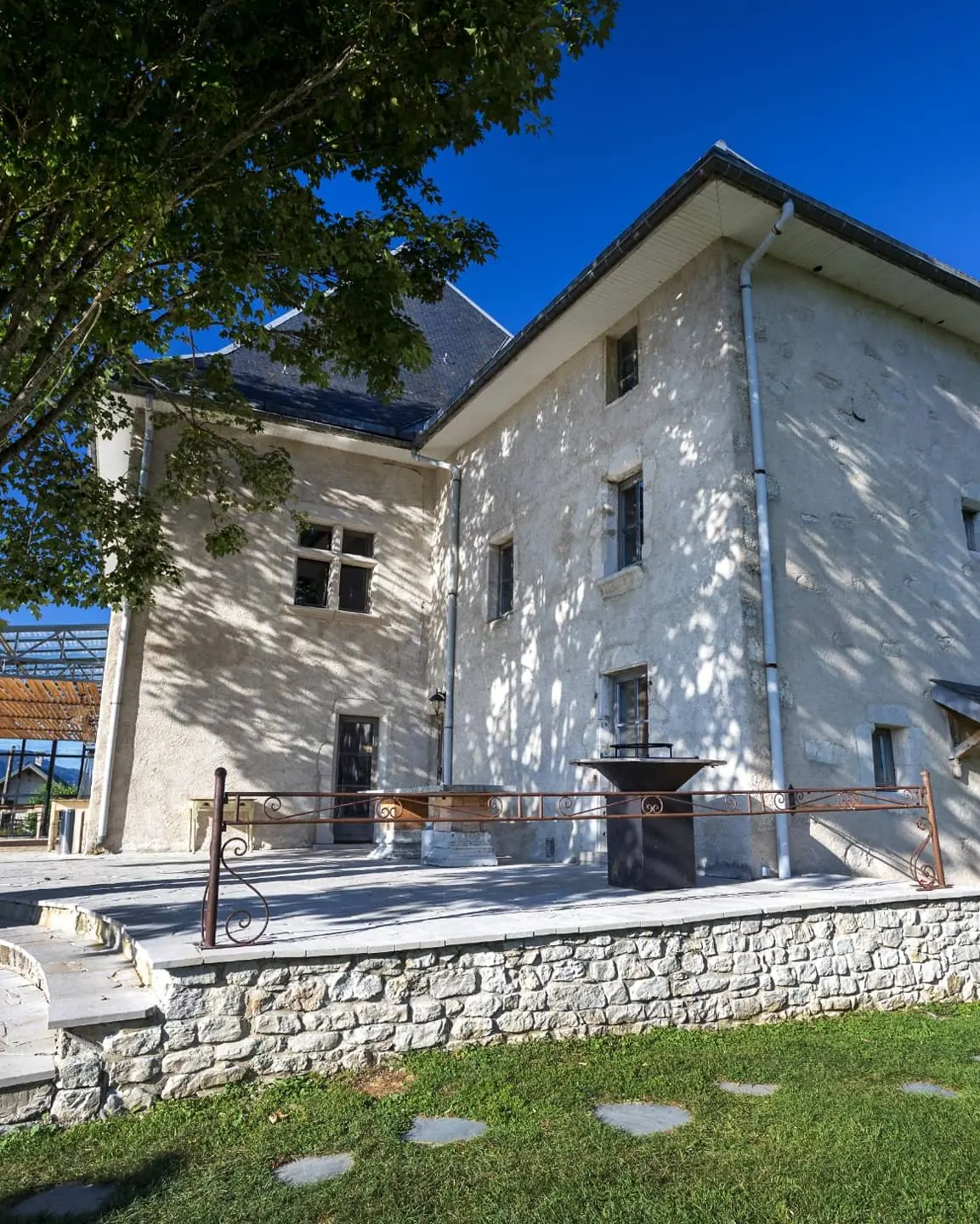 Domaine du Château des Girards